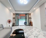 Nguyễn trọng tuyển   nhà mới 3 tầng   tặng full nội thất   chỉ 6.x tỷ