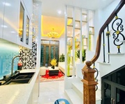 Bán nhà quan thổ 1.  29/31m2. 4 tầng. mặt tiền 3.5m. giá 7.2 tỷ đống đa hà nội