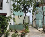 Bán đất 2 mặt tiền đường  nguyễn như hạnh, hòa minh, liên chiểu đoạn đối diện bờ kênh .