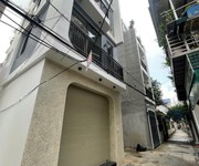 Vũ đình tụng - thạch bàn - thang máy - ô tô - ngõ thông - 7.5  tỷ