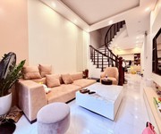 Bán nhà phân lô định công, ô tô đỗ cửa, dtsd 47m2, giá 7.6 tỷ