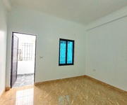 Bán nhà 4 tầng ngay gần chợ kì bá, vừa ử vừa kinh doanh, nhà đẹp, hiện đại
