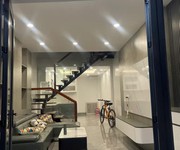 Nhà mới ở luôn phố đàm quang trung 42m2 4 tầng mặt tiền 3.5m,8.1 tỷ long biên.