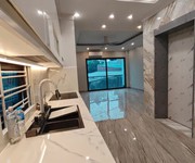 Nhà đẹp ở luôn ô tô vào nhà phố cổ linh 43m2 x 6 tầng mặt tiền 5m,13.2 tỷ long biên.