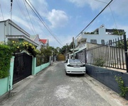Lô đất đẹp, đường nhựa 5m, một sẹc nguyễn bá học, gần vincom, giá dưới 3 tỷ