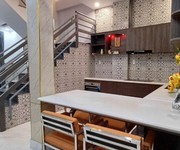 Nhà kiệt ô tô thẳng 60m ra nguyễn tri phương, 82m2, ngang 5.5m, 3 tầng, 6 phòng, 6.x tỷ
