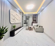 Nhà phú thượng   gần ciputra   30m  x 5 tầng   mặt tiền 5m   giá 6.7 tỷ