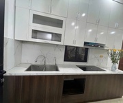 Bán nhà riêng phố bồ đề 31m2 x 5 tầng, mặt tiền 6.4m, 6.8 tỷ long biên