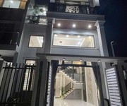 Nhà hẻm đông thạnh 8 hóc môn 84m2 3 tầng mới ở ngay