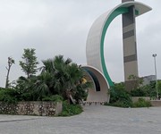 Bán đất ngọc thụy ô tô vào đất, đường thông, dt 106m, tách 2 sổ,  giá 27 tỷ 500 trriệu