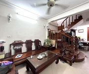 Nhà trần cung   44m2 x 5 tầng   gần bv e   giá 7,6 tỷ