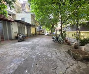 Bán đất Tứ Hiệp, 45m2, mặt tiền 5m, giá 6.4 tỷ, ngõ thông ô tô, kinh doanh