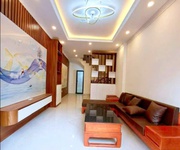 Bán nhà lạc long quân - 40m - 5t - gần ô tô - ngõ thông - 2 thoáng - giá chỉ 7.4 tỷ. 0968669247