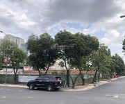 Gia đình rất cần tiền bán đất thảo điền q2 dt: 201m2 - view sông, đất xây biệt thự - giá 39 tỷ