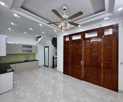 Trung tâm hai bà trưng, nhà 5 tầng mới tinh, gần phố, gần ô tô, chỉ hơn 7 tỷ