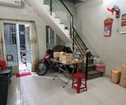Nhà đường phạm văn bạch, gần mặt tiền, hẻm ngay nhà 3m, gần 30m2, 2 tầng  2pn, hoàn công đủ, tặng