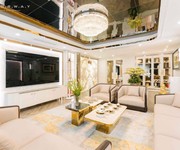 Hiếm  bán nhà nguyễn khang   cầu giấy   56m    giá chỉ 8,9 tỷ