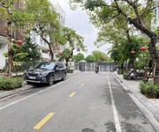 Bán siêu phẩm ngọc thụy - 313m2 - mặt tiền 14m - giá chỉ 47,5 tỷ ,