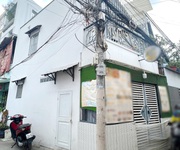 Nhà góc 2 tầng hxh âu dương lân p3q8. giá 3,58 tỷ tl