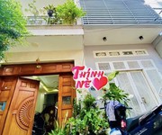 Chạm ngay aeon -  nhà mới 4 tầng   5pn  nội thất gỗ xịn xò - 60m2 giá mềm