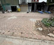 Nguyễn văn cừ,long biên 11.5 tỷ 50m mặt tiền 5m ngõ ô tô,nhà c4 cũ
