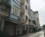 Tt thanh trì ô tô đỗ cửa, ngõ nông 50m/ 3 tầng, thiết kế sang, sịn giá chỉ 4,5 tỷ