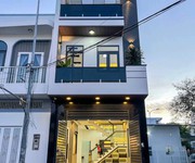 1 trệt 2 lầu giá siêu hời ngay trung tâm Thủ Dầu Một.