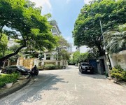 Biệt thự đẳng cấp trung tâm ba đình   102m  mặt tiền 7m, chỉ 32 tỷ