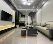 Hiếm. nhà ngọc thụy 45m2 5t, ô tô đỗ cạnh nhà, full nội thất. chỉ 7 tỷ hơn