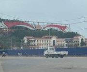 Cần ra gấp 1 lô đất  hương mạc- từ sơn   sát vách anh đông anh