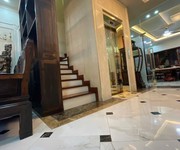 Bán nhà đẹp liễu giai   6 tầng thang máy, ở ngay, chỉ 14 tỷ
