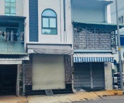 Mặt tiền lạc long quân   p9 tân bình   3 tầng   chỉ nhỉnh 6 tỷ.