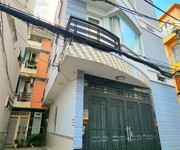 Oto đỗ cửa 40m ra phan đăng lưu - 7,8tỷ tl.