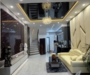 Bán Nhà Đại Từ ,DT45m2 ,Giá 7.xxTỷ , Ngõ Nông , hoáng Sáng , Lô góc