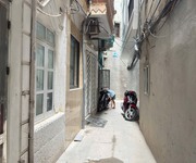 Bán nhà khương trung- nhà đẹp- gân hồ- giá tốt- 40m2