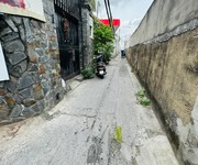 Bán gấp nhà hẻm số 825 trường chinh 97 mét  ,2 tầng, ngang 4.9m, giá  6.4 tỷ tân phú hồ chí minh -