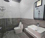 Nhà mới, hẻm ô tô ở Định Hòa gần TTHC Tp.TDM chỉ 2 TỶ 750  DT 90m2  Nhà SHR