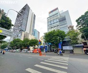 Nhà kế bên khách sạn pullman 5  mt 55 nguyễn cư trinh, p. nguyễn cư trinh, quận 1.