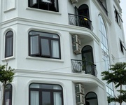 Bán nhà mới lô góc di trạch, hoài đức, dt 39m, 5 tầng, sát vành đai 3.5, ô tô đỗ gần