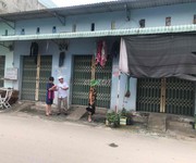 Cần tiền bán gấp dãy trọ 2 mặt tiền 6 ki-ốt đang cho thuê ổn định