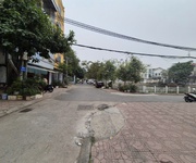 Bán đất ngọc thụy đất phân lô mặt hồ   vuông nở hậu   vỉa hè 20m   giá đầu tư   ngọc thụy, long