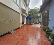 Bán nhà 5 tầng giá chỉ 4,8 tỷ. phân lô trung tâm cổ bi.