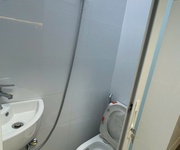 VỪA KỊP MỘT CHỐN AN YÊN GIỮA PHỐ Trần Hưng Đạo, Quận 5   Gần Quận 1  	Nhà mới, 3 lầu   ở ngay