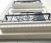 Bán nhà Tứ Hiệp 38m2 x 5 tầng, giá 7.5 tỷ