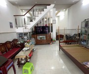 Bán nhà  linh xuân, thủ đức, ngõ đường số 8. dt 64m2, 3 tầng, 3pn, sổ đỏ. giá 4.4 tỷ. lh: 0933125879