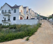 1 Bán hoặc cho thuê biệt thự 420m2 - 3pn - sát dalat, view rừng thông. lh:0909206662. 1 Bán hoặc cho thuê biệt thự 420m2 - 3pn - sát dalat, view rừng thông. lh:0909206662.