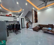 Nhà 3 Tầng - Lô góc - Ô tô đỗ cửa - Gần ngay chợ - Đầy đủ tiện ích - tại Đông Lãm