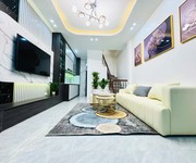 Bán nhà kim ngưu 26m2. 4 tầng. mặt tiền 3.5m giá 5.35 tỷ hai bà trưng hà nội