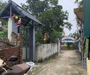 3 Cc cần bán 51,5m đất full tc đường 4m ô tô ngủ trong đất cách ql6 1km giá 1x tỉ