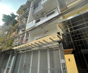 Nguyên Căn 5 Tầng - Có Gara Oto 7 Chỗ - Mặt Tiền Rộng - View Đẹp